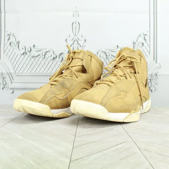 Nike Jordan True Flight Golden Harvest Lightweight Basketball Shoes US 11 - Picture 2 of 9
